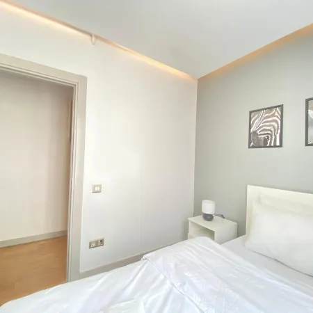 2 Bedroom Cute And Central Located Apartment In Nisantasi Lägenhet *